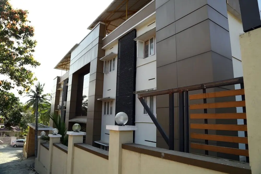 Султан-Батери: Wayanad Cliff Hotels Apartments