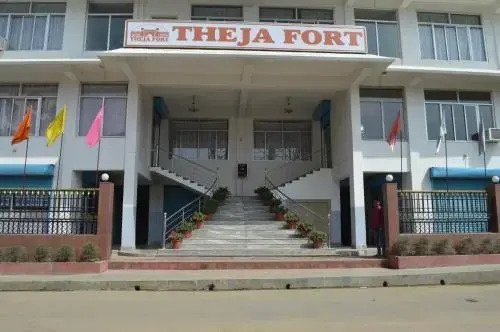 Dimapur: Hotel Theja Fort