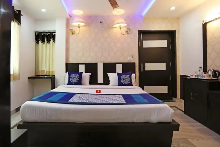 Агра: Hotel Laxman Resort