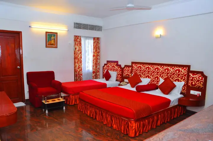 Пунди: Hotel Le Garden