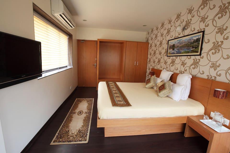Олд-Махабалешвар: Motel Visava