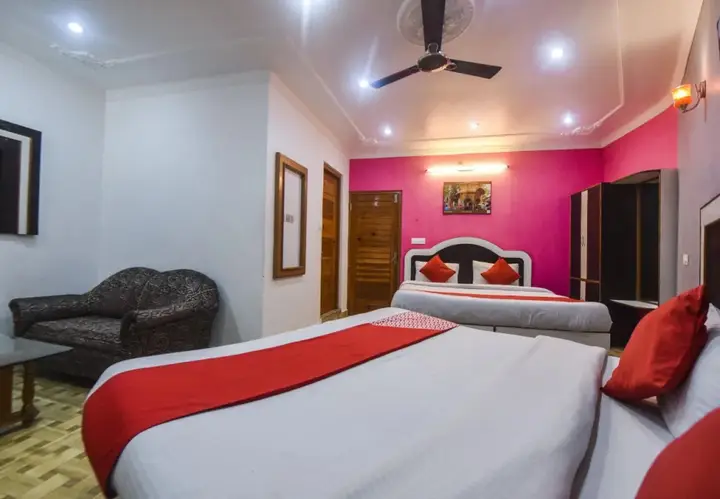 Дармсала: OYO 4751 Hotel Akashdeep