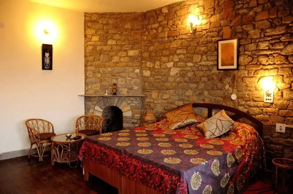Раникхет: The Parijat Retreat