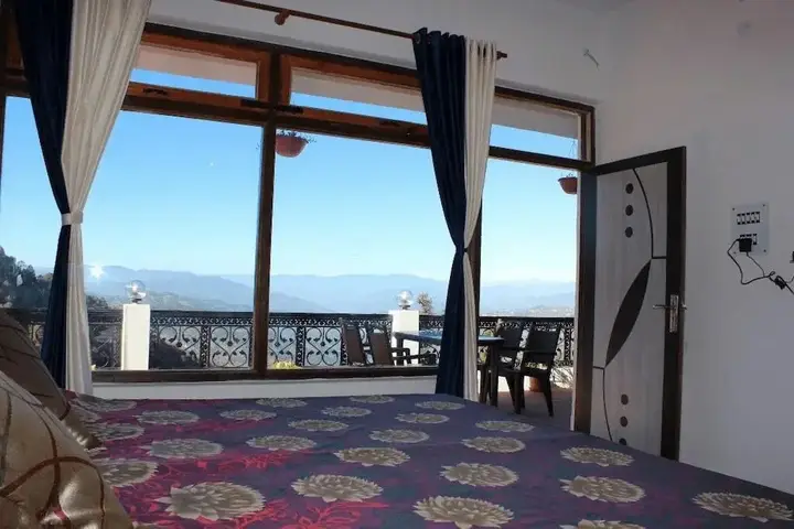Раникхет: The Parijat Retreat