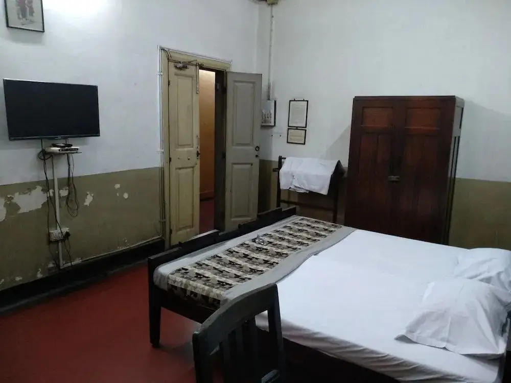 Колката: Broadway Hotel