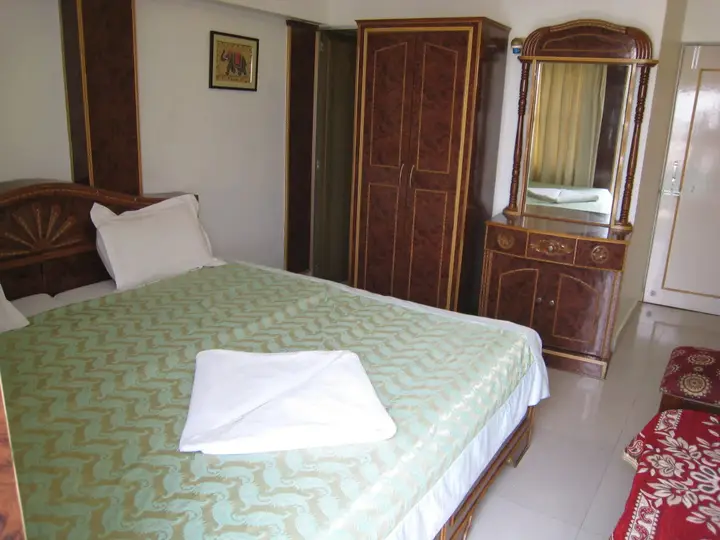 Варанаси: Kedareswar Bed and Breakfast