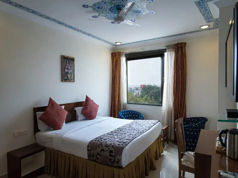 Удаипур: Orbit Hotel