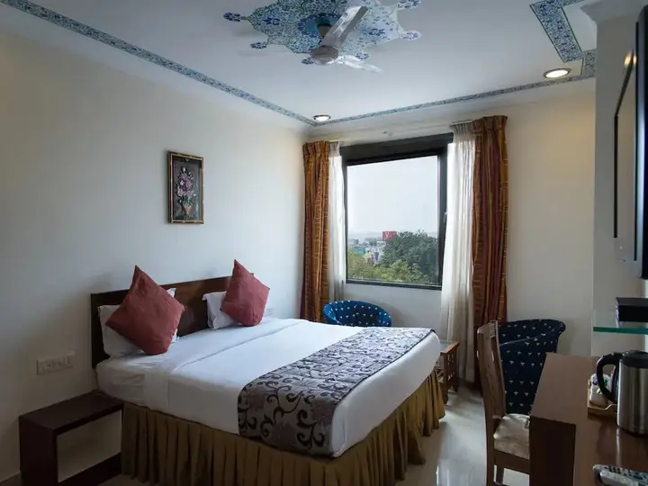 Удаипур: Orbit Hotel