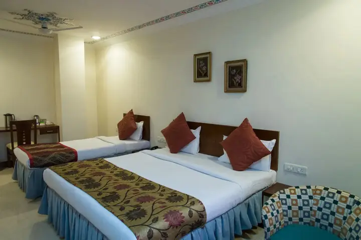 Удаипур: Orbit Hotel