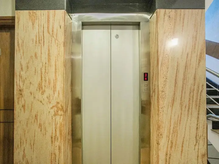 Бангалор: OYO 461 New Rainbow Business Hotel