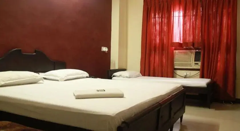 Коччи: Hotel Hakoba