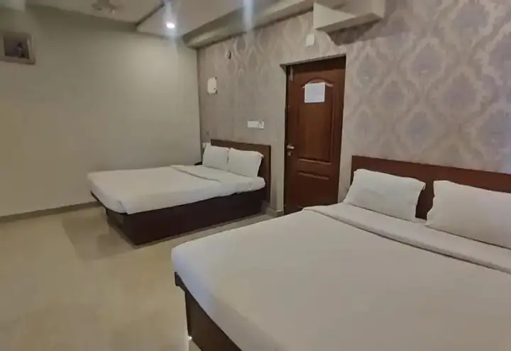 Паллипурам: Hotel Sreepathy Indraprastha