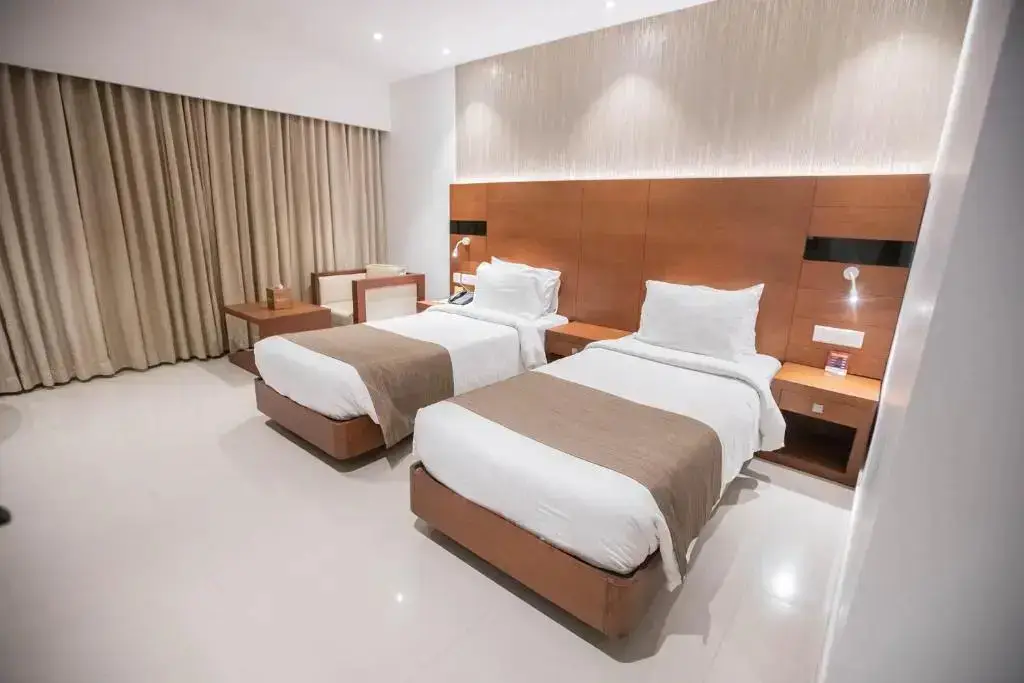 Триссур: Hotel Niya Regency