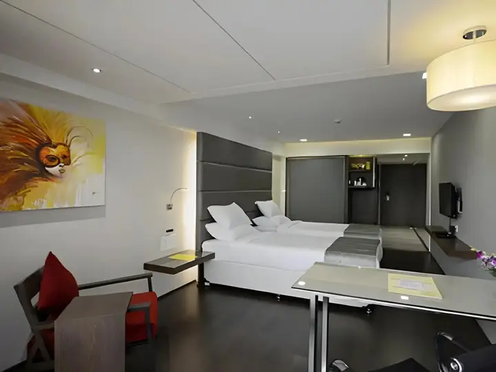 Нави-Мумбай: Hotel Grande 51