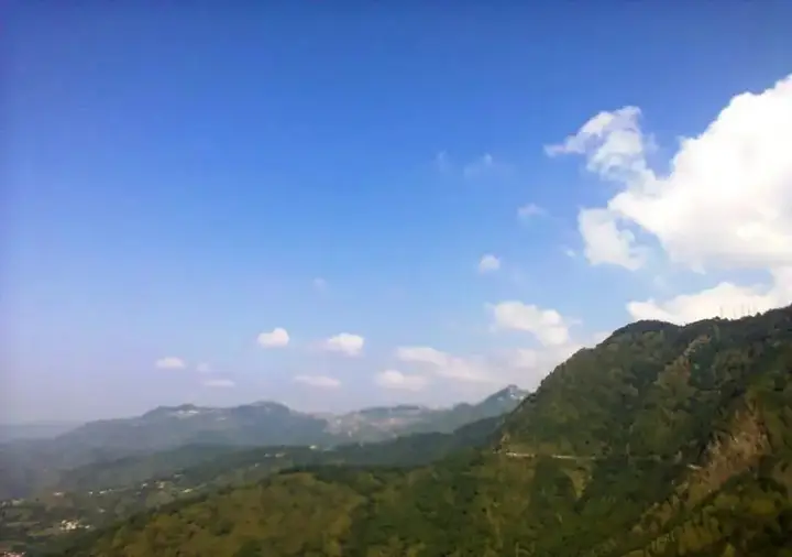 Куфри: Aamantran Stays Shimla