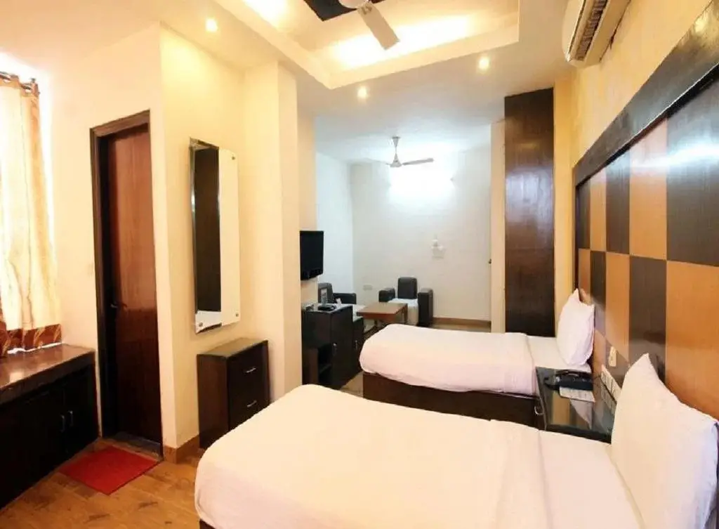 Нью-Дели: OYO 305 Hotel Rajdeep Palace