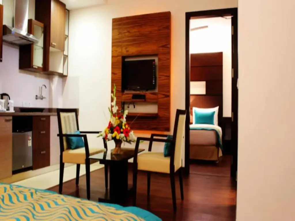 Гуруграм: Stately Suites MG Road