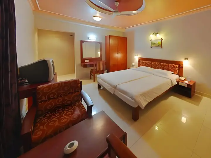 Солагампатти: Hotel Gnanam