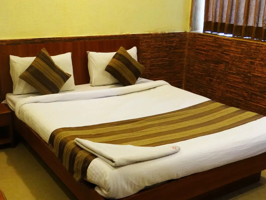 Мумбаи: Lucky Hotel Bandra