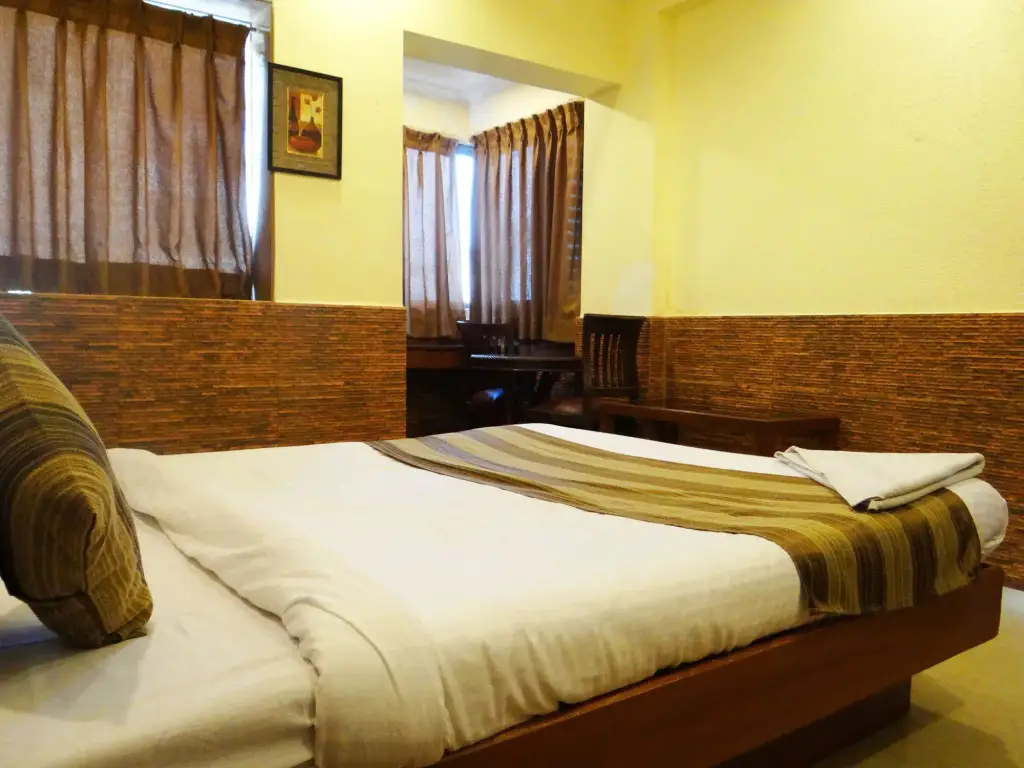 Мумбаи: Lucky Hotel Bandra