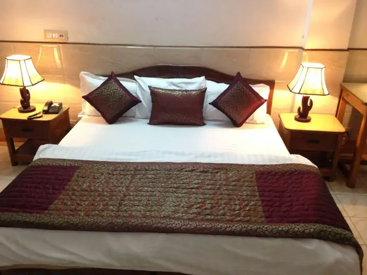 Фаридабад: Hotel Ekant
