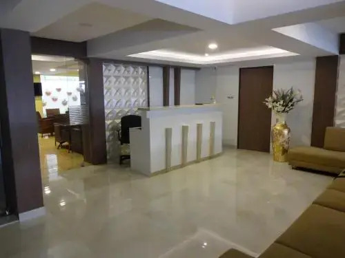 Бангалор: Apollo Greens Serviced Apartment