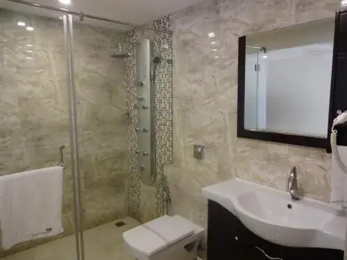 Бангалор: Apollo Greens Serviced Apartment