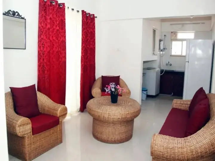Пуна: Cosmos Luxury Service Apartment