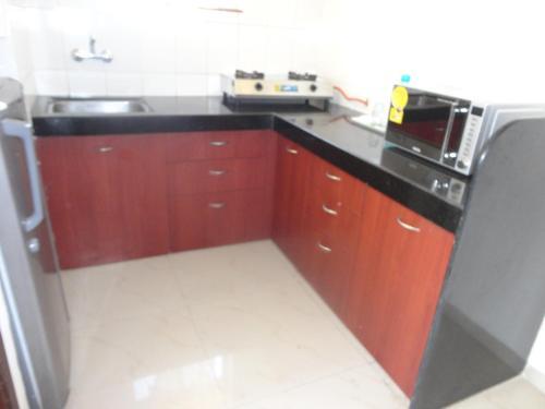 Пуна: Cosmos Luxury Service Apartment