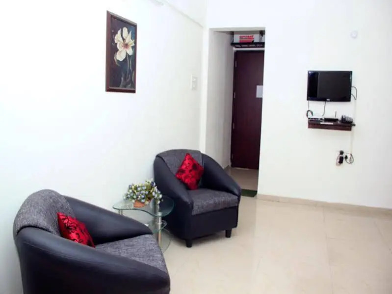 Пуна: Cosmos Luxury Service Apartment