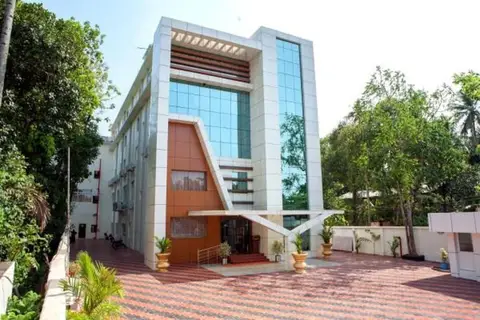 Madathil Regency Hotel — фото 1