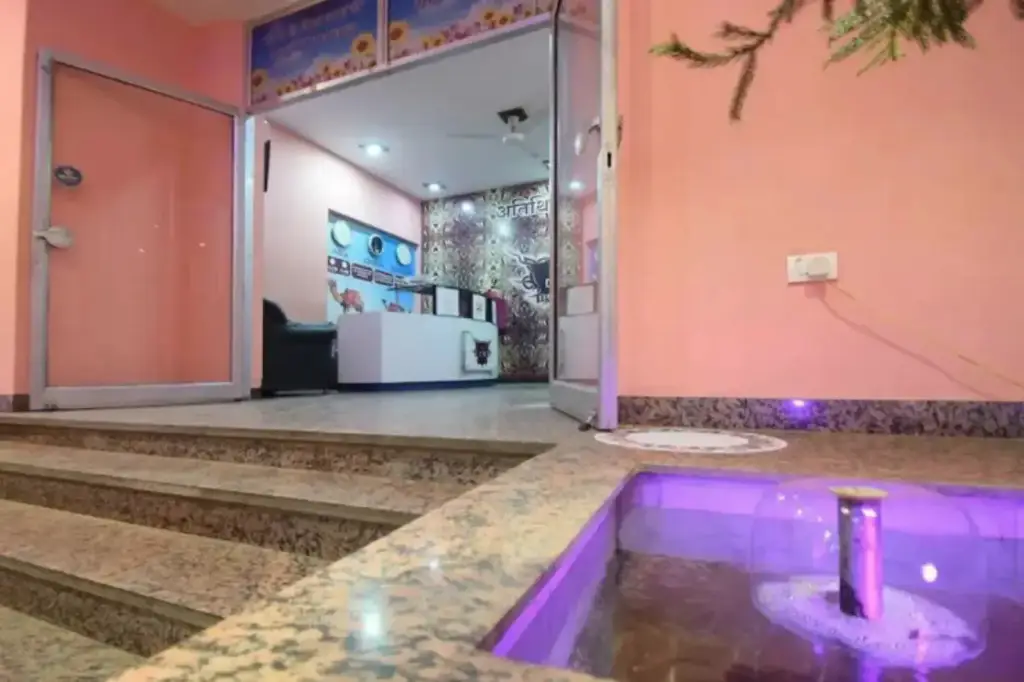 Джайпур: Hotel C9