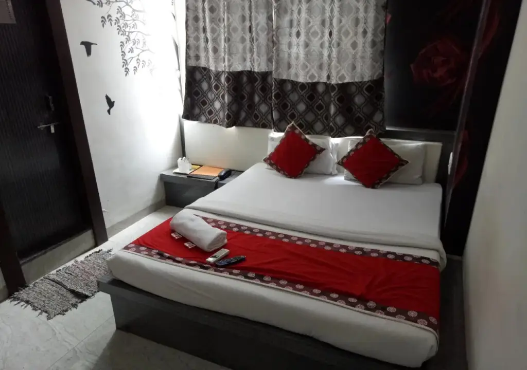 Индаур: Sky Hotel