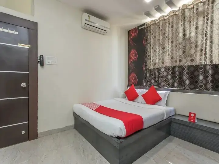 Индаур: Sky Hotel