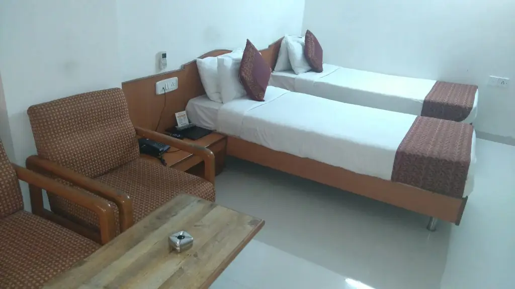 Индаур: Hotel Kalinga