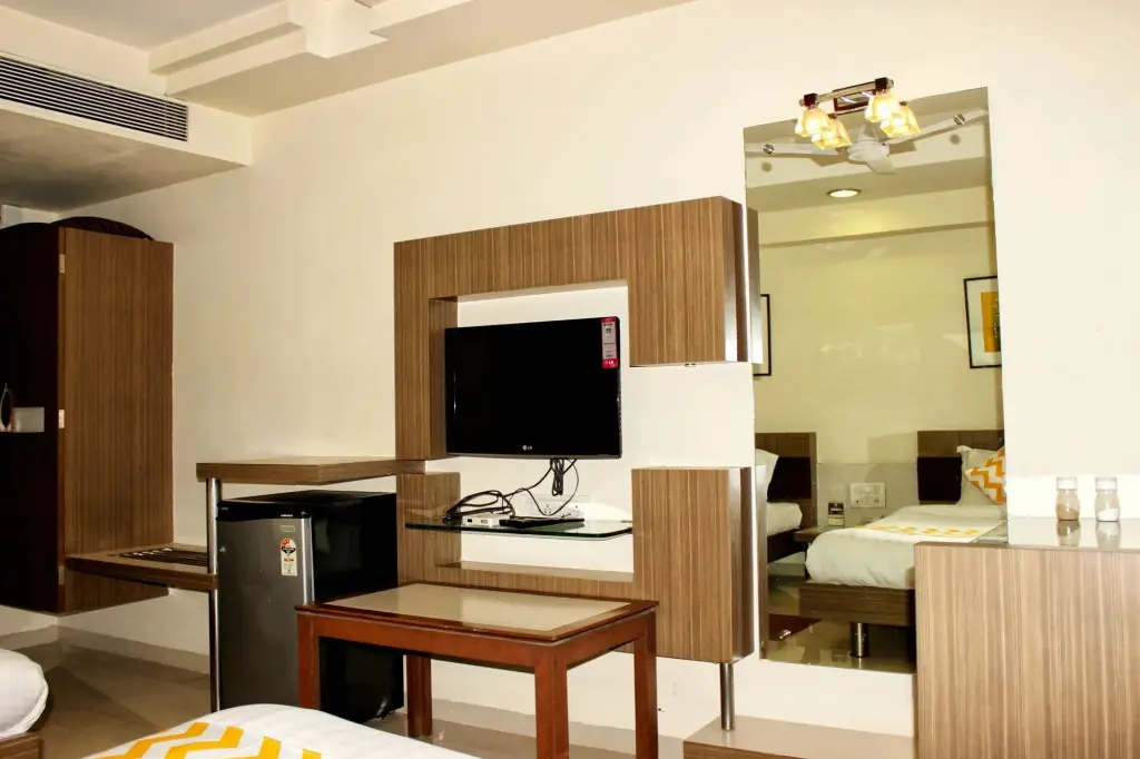 FabHotel Amrit Residency — фото 1