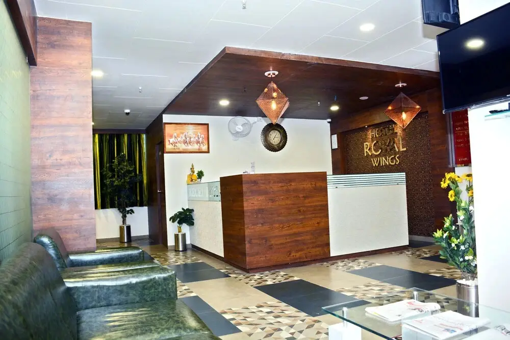 Вадодара: Hotel Royal Wings