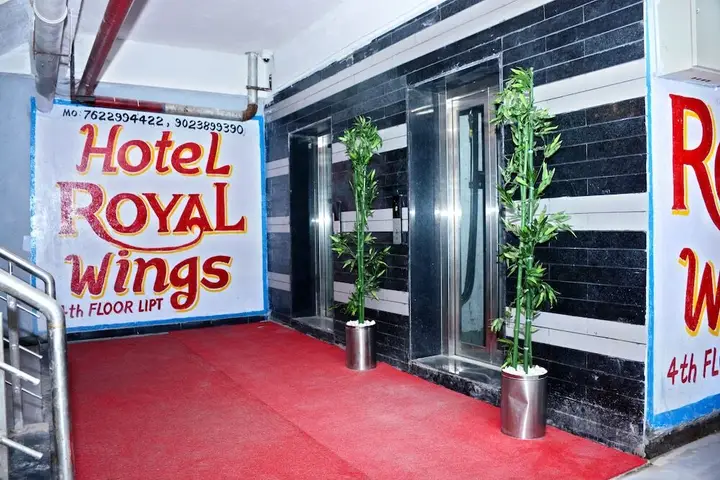 Вадодара: Hotel Royal Wings