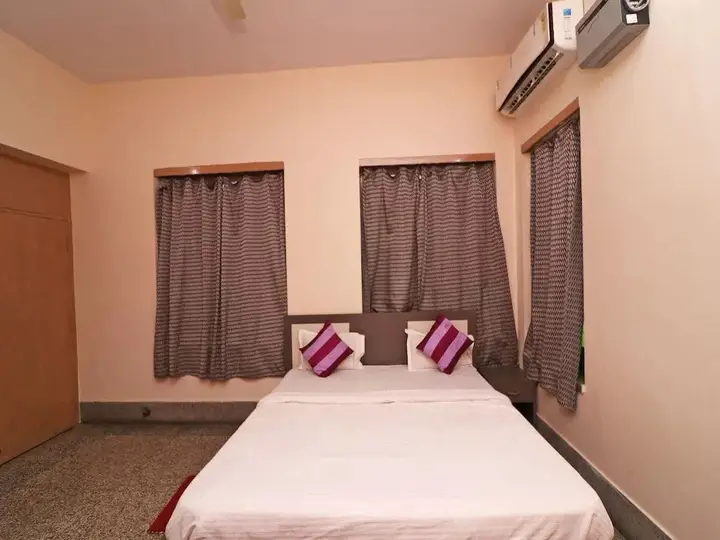 Гайя: Hotel Saraogi Palace