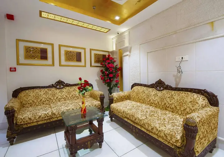Нью-Дели: Hotel Swaran Palace