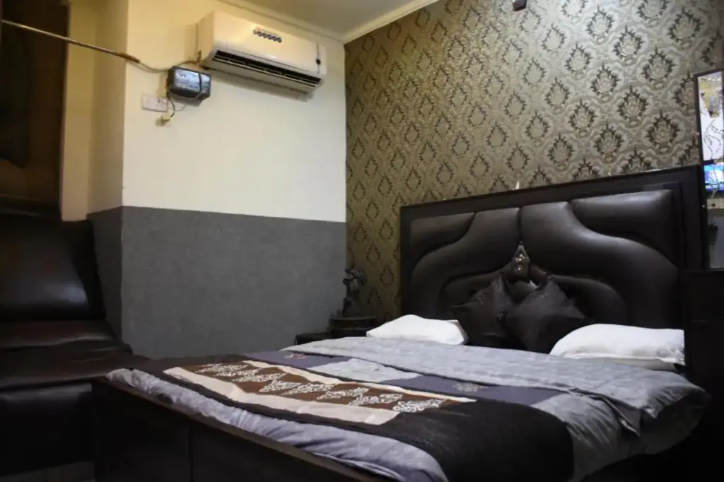 Агра: Lucky Restaurant And Guest House
