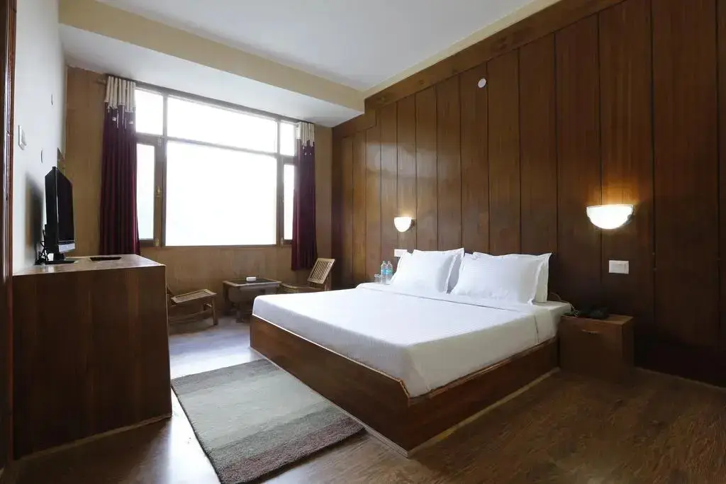 Манали: The Valerian Hotel