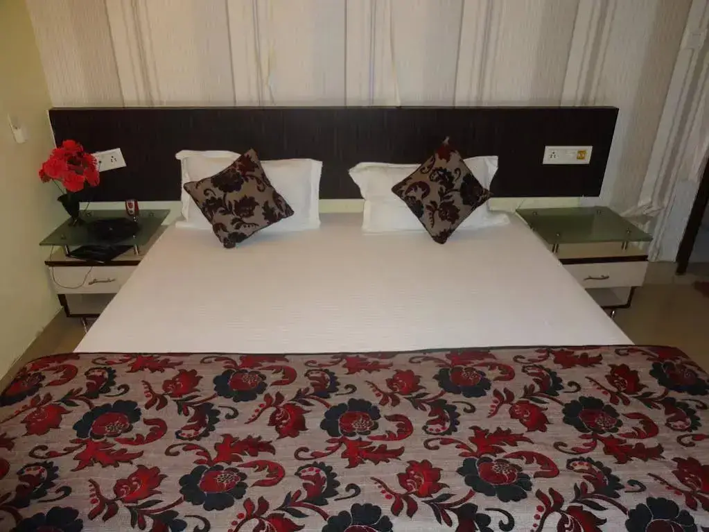 Патна: FabExpress Royal Residency Patna