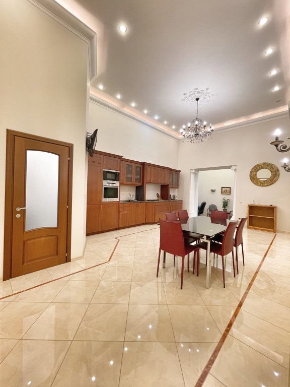Санкт-Петербург: Апартаменты Elite Realty на Адмиралтейской наб. 12-14
