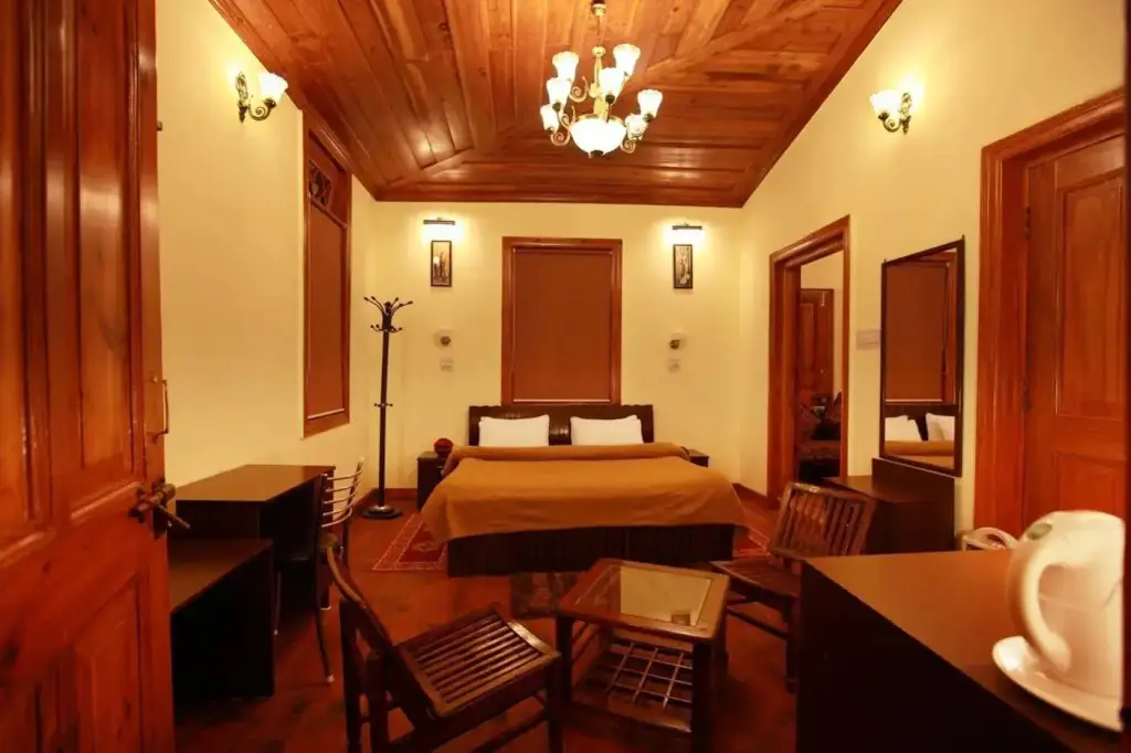 Шимла: Torrentium Lodge