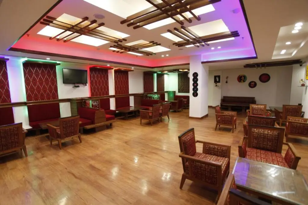 Hotel Saffron Leaf — фото 1