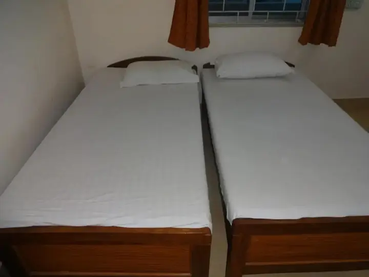 Гайя: Harsh & Yash Guest House