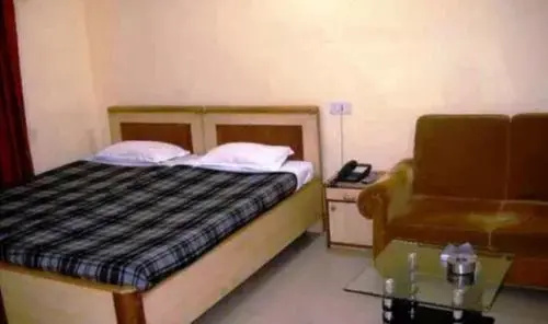 Гайя: Hotel Gharana