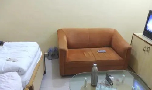 Гайя: Hotel Gharana