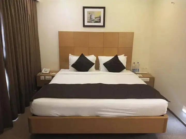 Раджамундри: La Hospin Hotel